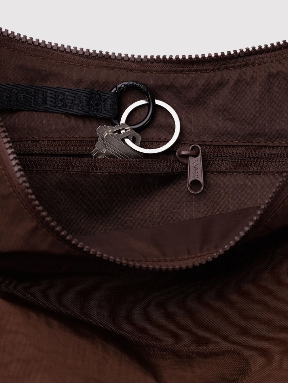 BAGGU Medium Nylon Crescent Bag
Coffee NEW WITH TAGS NWT BROWN - Picture 3 of 3